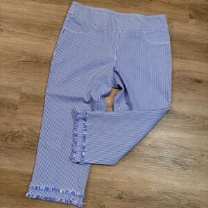 RAILROAD STRIPE PULL-ON CAPRIS W/FRAYED HEM & WIDE STRETCH WAISTBAND-BLUE-NEW 12